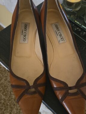 👡Jimmy Choo Tan and Dark Brown Pointed Leather Flats